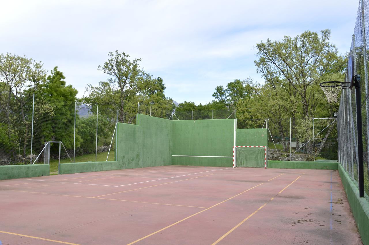 Camping El Pinajarro Hervás エクステリア 写真